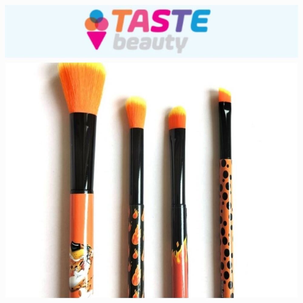 Taste Beauty X Cheetos Flamin' Hot Crunchy 4PC Cosmetic Brush‎ Set